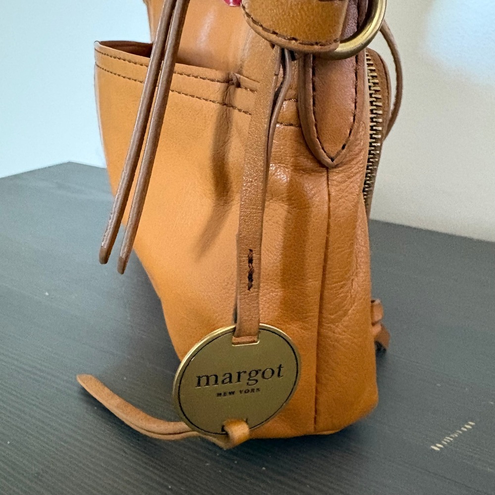 Margot New York Crossbody Molly Small Cognac Leather Minimalist Boho Bag - Picture 4 of 13